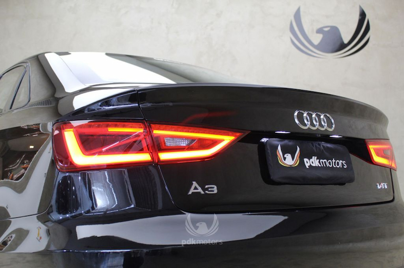 Foto do veículo AUDI  A3 1.4 SEDAN 2015 57.110 KM 79.900,00