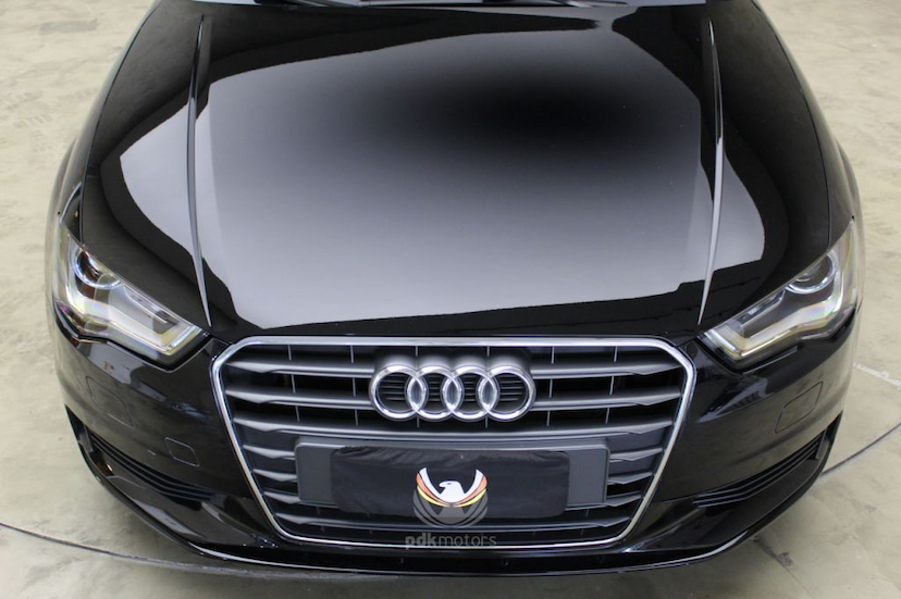 Foto do veículo AUDI  A3 1.4 SEDAN 2015 57.110 KM 79.900,00