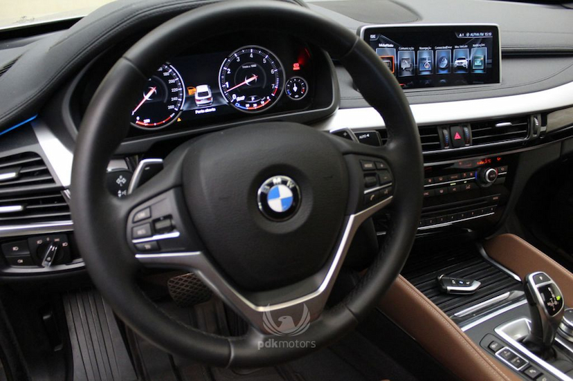 Foto do veículo BMW  X6 35I X-DRIVE 2018 7.190 KM 319.000,00