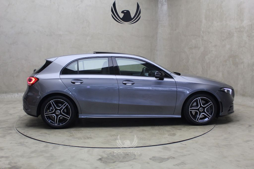 Foto do veículo MERCEDES-BENZ  A250 LAUNCH EDITION 2019 1.800 KM 225.000,00