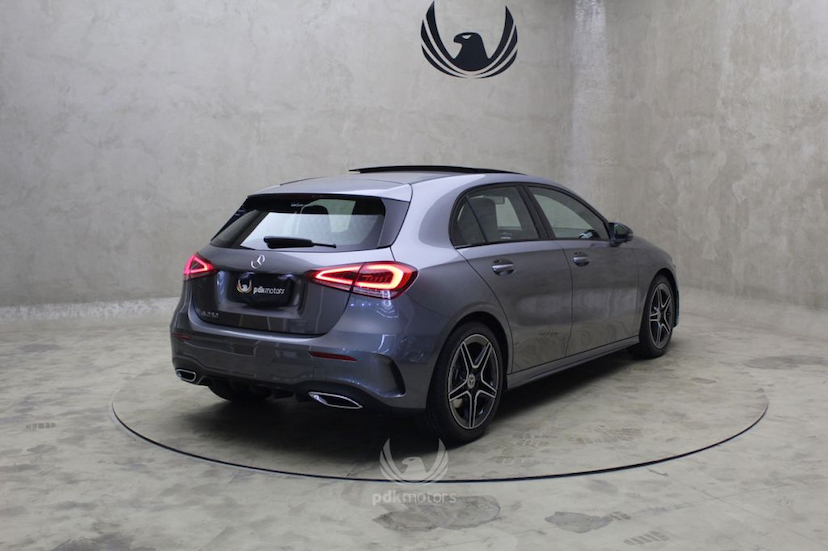 Foto do veículo MERCEDES-BENZ  A250 LAUNCH EDITION 2019 1.800 KM 225.000,00