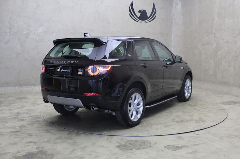 Foto do veículo LAND ROVER  DISCOVERY SPORT HSE 7L 2018 16.905 KM 239.000,00