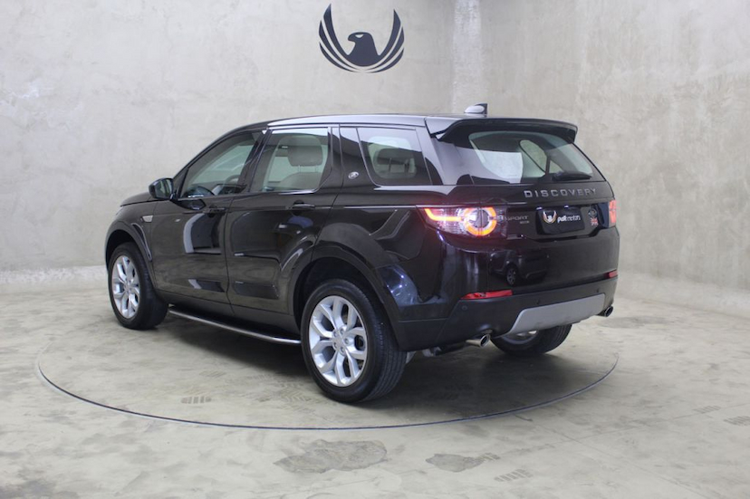 Foto do veículo LAND ROVER  DISCOVERY SPORT HSE 7L 2018 16.905 KM 239.000,00