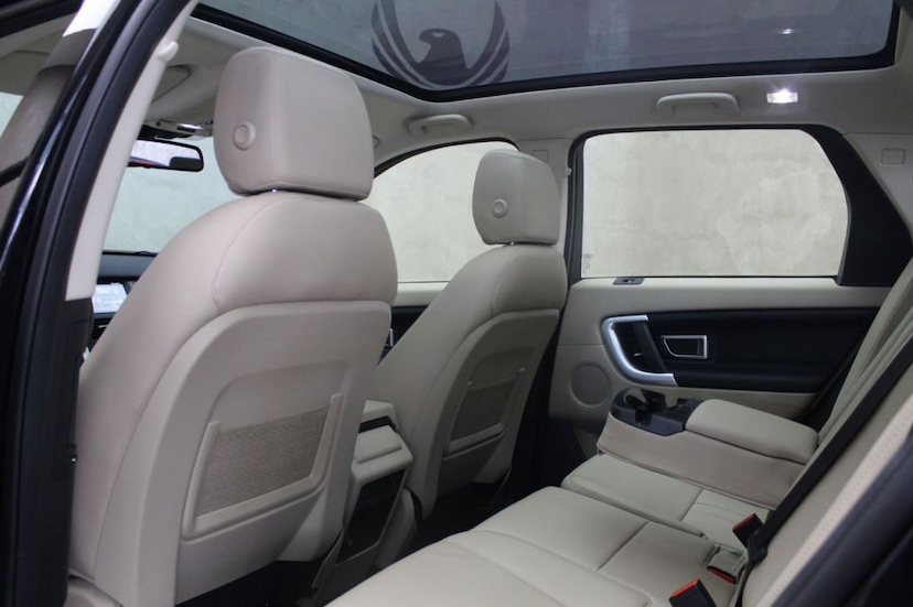Foto do veículo LAND ROVER  DISCOVERY SPORT HSE 7L 2018 16.905 KM 239.000,00