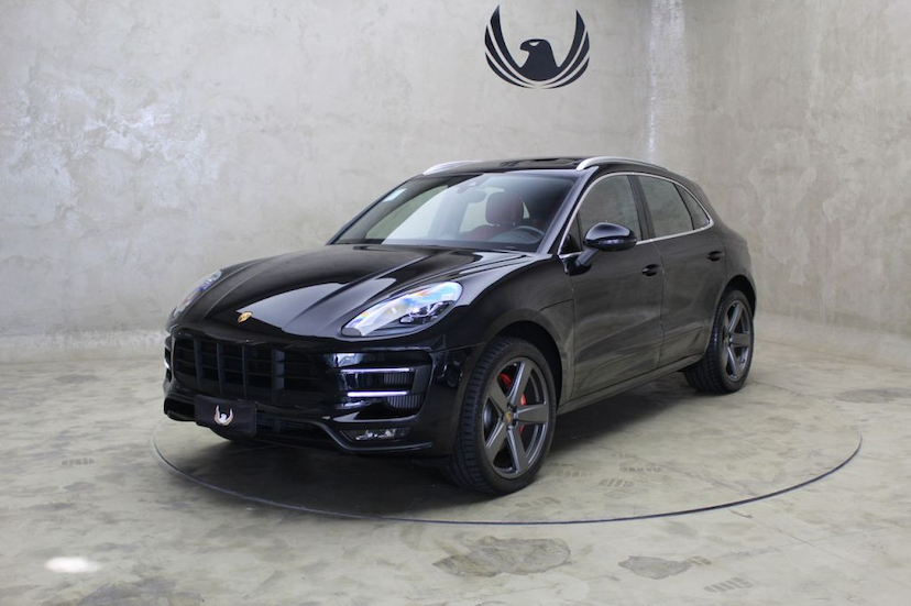 Foto do veículo PORSCHE  MACAN TURBO 2018 5.760 KM 460.000,00