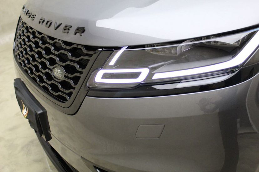 Foto do veículo LAND ROVER RANGE ROVER VELAR P250 SE R-DYNAMIC 2018 4.306 KM 359.000,00
