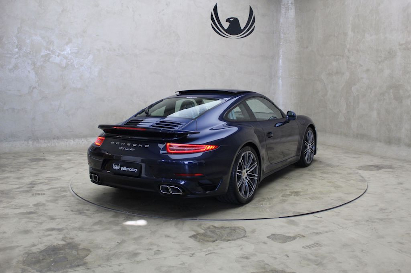 Foto do veículo PORSCHE  911 TURBO 2014 8.250 KM 699.000,00