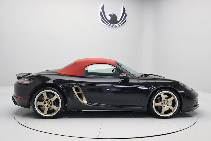 Foto do veículo PORSCHE 718 BOXSTER 25 ANOS 2022 3.550 KM 1.130.000,00