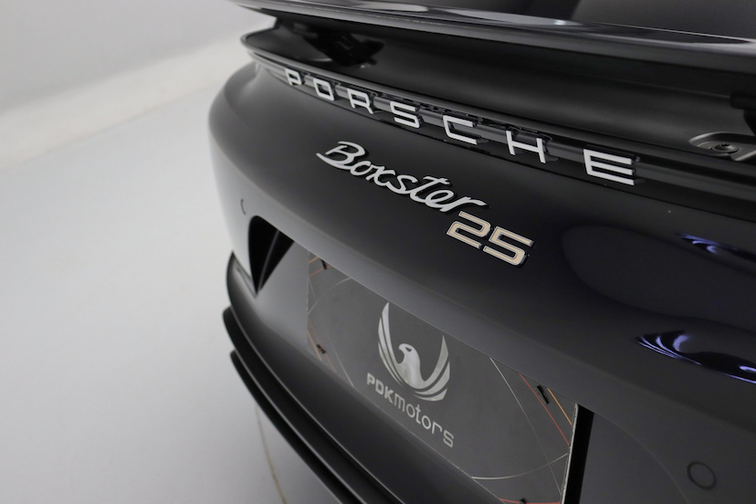 Foto do veículo PORSCHE 718 BOXSTER 25 ANOS 2022 3.550 KM 1.130.000,00