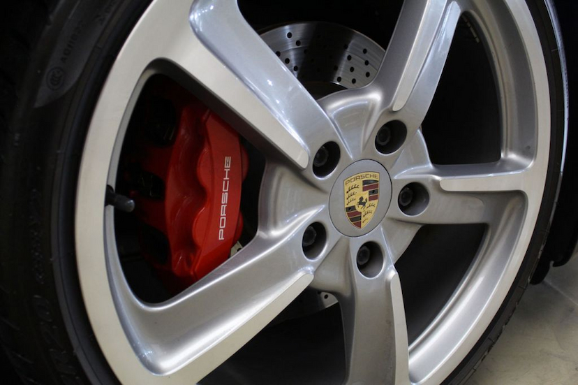 Foto do veículo PORSCHE  CAYMAN S 2014 10.300 KM 329.000,00