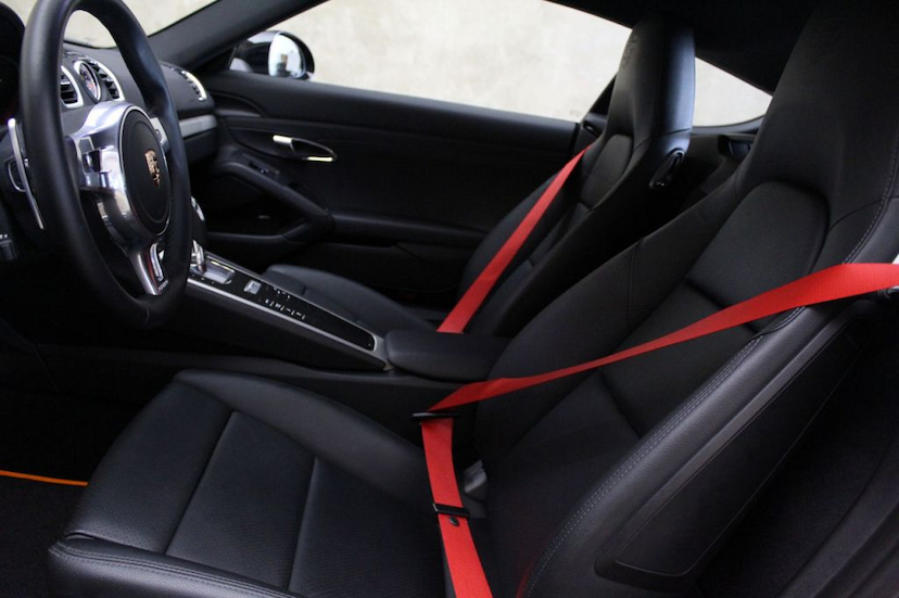 Foto do veículo PORSCHE  CAYMAN S 2014 10.300 KM 329.000,00