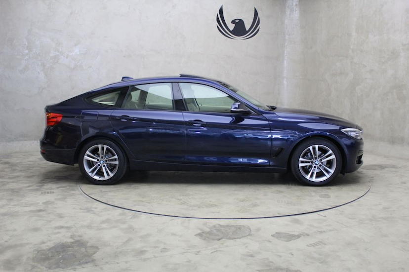 Foto do veículo BMW  320I SPORT GT 2016 49.520 KM 110.000,00