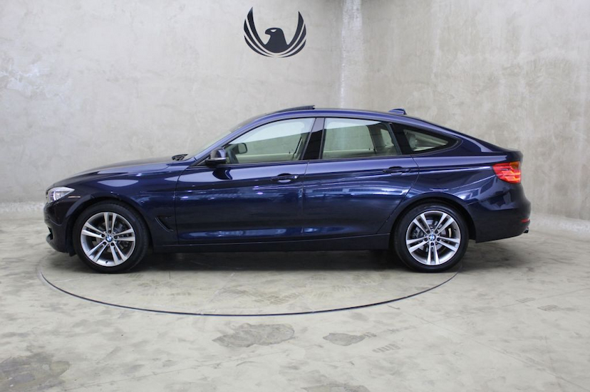 Foto do veículo BMW  320I SPORT GT 2016 49.520 KM 110.000,00