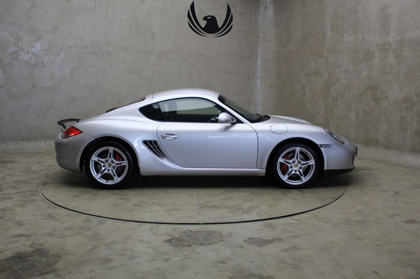 Foto do veículo PORSCHE  CAYMAN 2009 35.910 KM 159.000,00