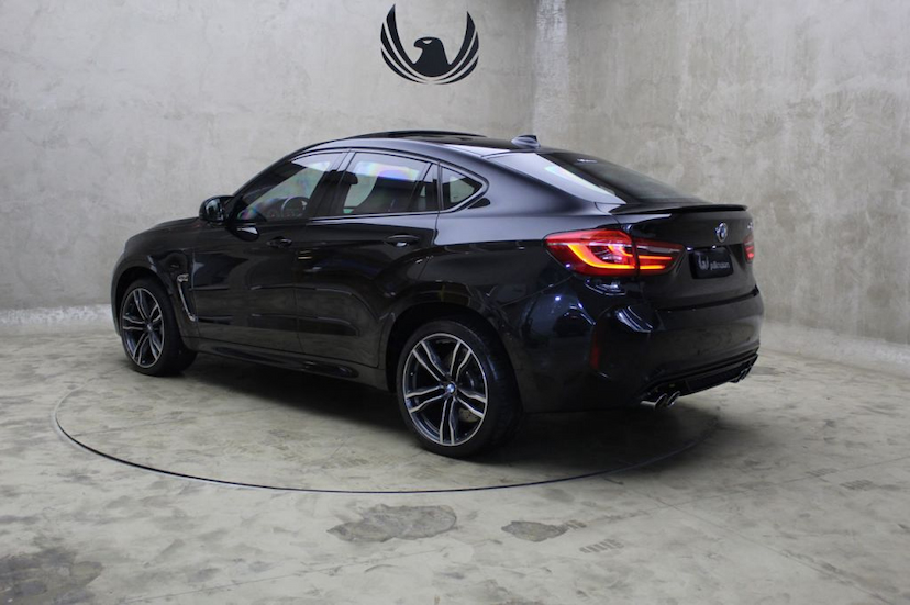 Foto do veículo BMW  X6 M 2016 20.446 KM 389.000,00