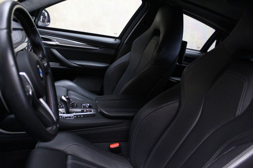 Foto do veículo BMW  X6 M 2016 20.446 KM 389.000,00