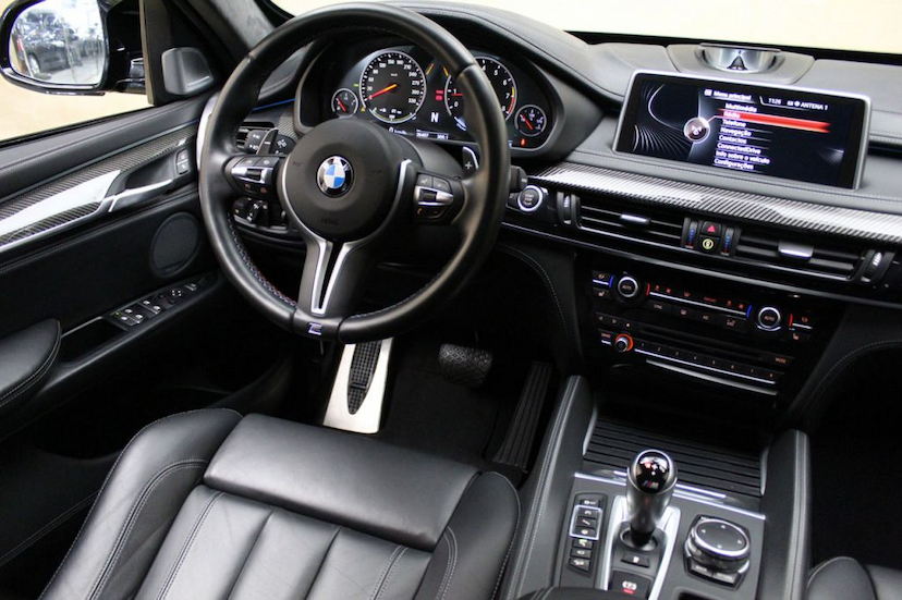 Foto do veículo BMW  X6 M 2016 20.446 KM 389.000,00