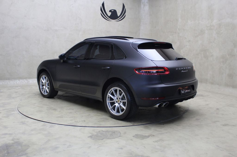 Foto do veículo PORSCHE  MACAN S 2015 9.263 KM 290.000,00
