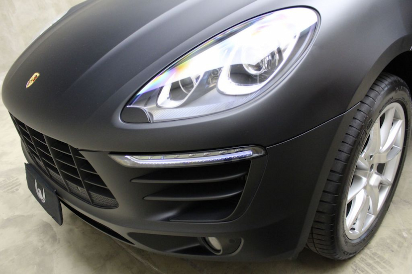 Foto do veículo PORSCHE  MACAN S 2015 9.263 KM 290.000,00