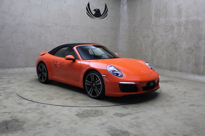 Foto do veículo PORSCHE  911 CARRERA CABRIO 2019 13.866 KM 619.000,00