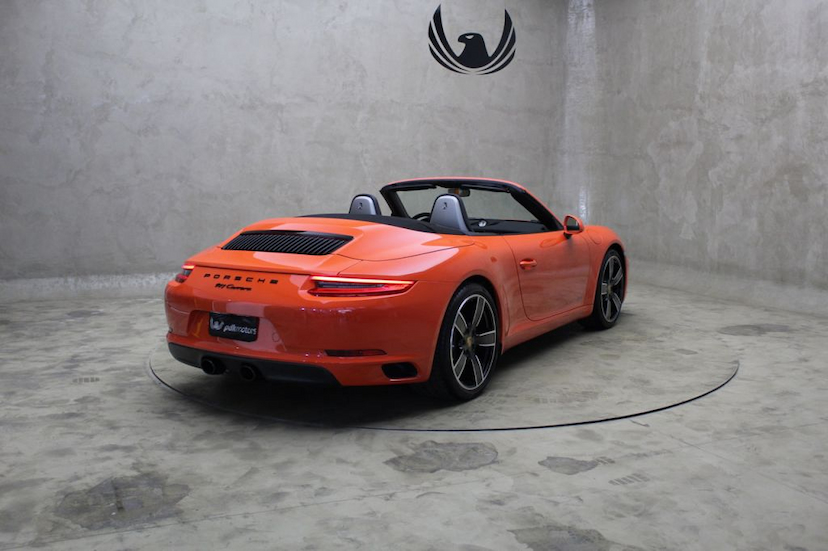 Foto do veículo PORSCHE  911 CARRERA CABRIO 2019 13.866 KM 619.000,00