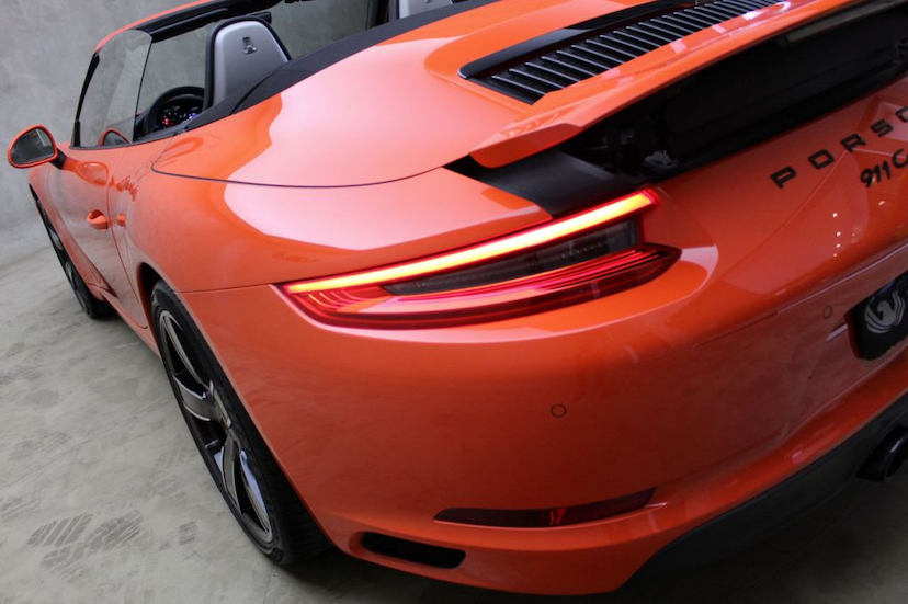 Foto do veículo PORSCHE  911 CARRERA CABRIO 2019 13.866 KM 619.000,00