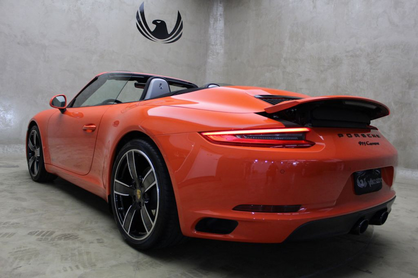 Foto do veículo PORSCHE  911 CARRERA CABRIO 2019 13.866 KM 619.000,00