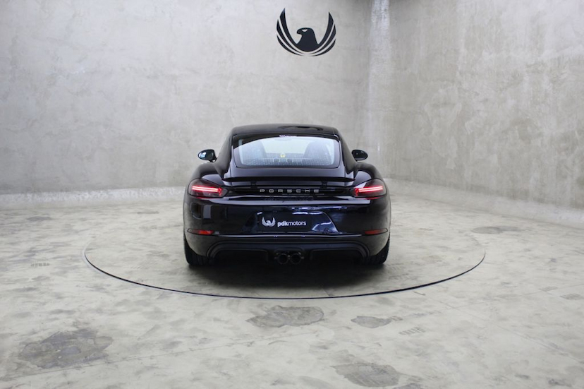 Foto do veículo PORSCHE  718 CAYMAN GTS 2019 3.830 KM 499.000,00