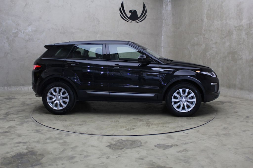 Foto do veículo LAND ROVER  EVOQUE SE 2016 40.250 KM 129.000,00