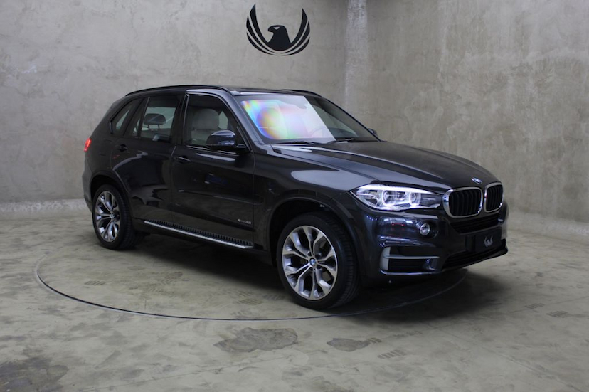 Foto do veículo BMW  X5 35I FULL 2015 37.305 KM 239.000,00