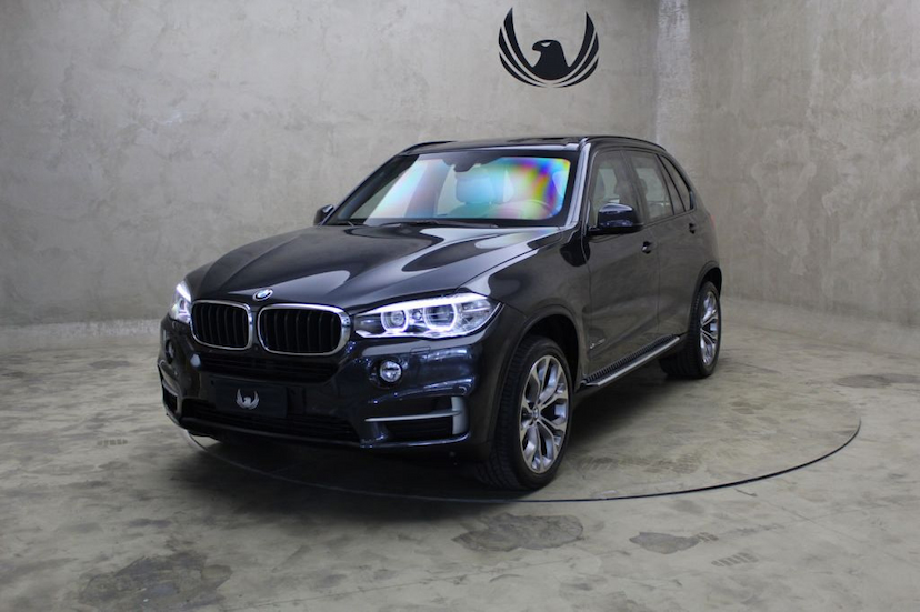 Foto do veículo BMW  X5 35I FULL 2015 37.305 KM 239.000,00