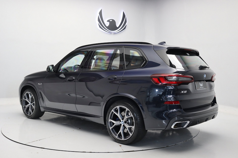 Foto do veículo BMW X5 XDRIVE45E M SPORT 2023 3.110 KM 769.000,00