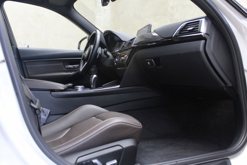 Foto do veículo BMW  M3 2017 8.692 KM 329.000,00