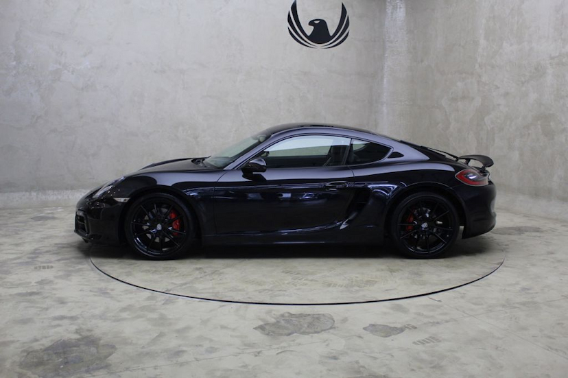 Foto do veículo PORSCHE  CAYMAN GTS 2016 64.520 KM 349.000,00