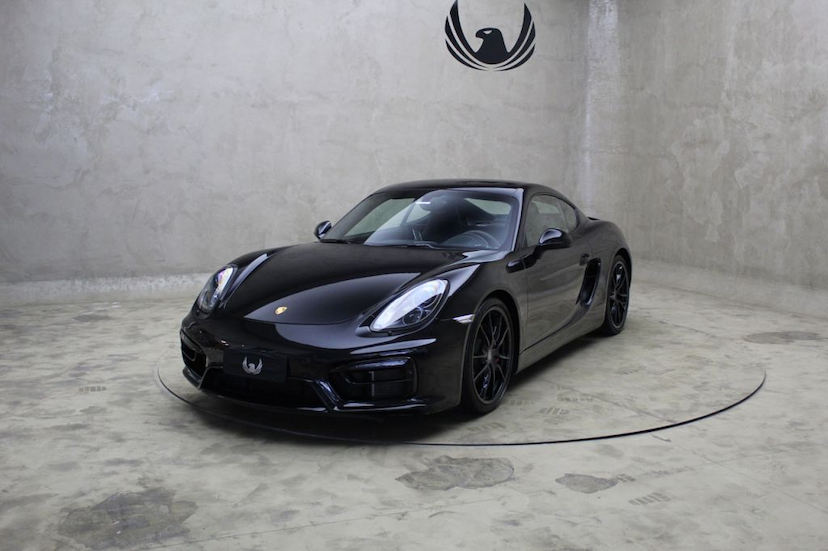 Foto do veículo PORSCHE  CAYMAN GTS 2016 64.520 KM 349.000,00