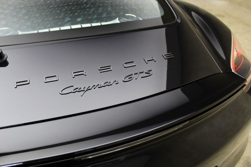 Foto do veículo PORSCHE  CAYMAN GTS 2016 64.520 KM 349.000,00