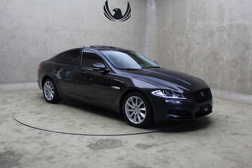 Foto do veículo JAGUAR  XF 2.0 LUXURY 2015 35.275 KM 109.000,00