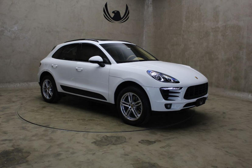 Foto do veículo PORSCHE  MACAN 2015 61.580 KM 229.000,00