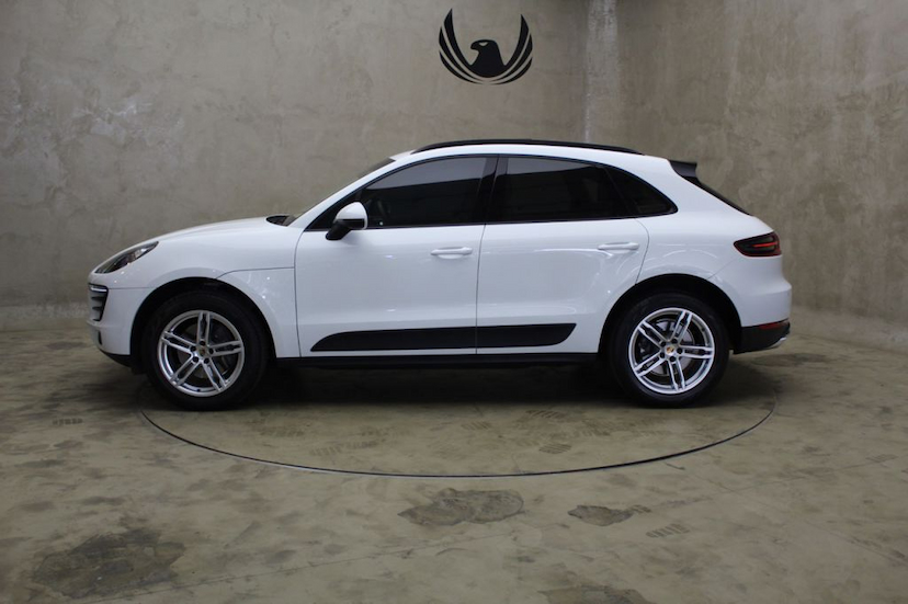 Foto do veículo PORSCHE  MACAN 2015 61.580 KM 229.000,00