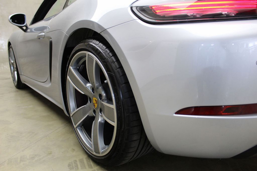 Foto do veículo PORSCHE  718 CAYMAN S 2018 1.450 KM 430.000,00