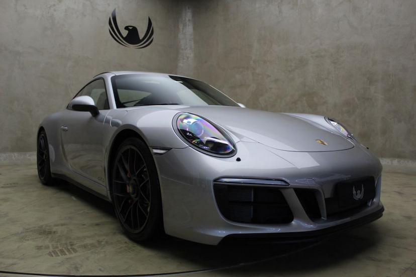 Foto do veículo PORSCHE  911 CARRERA GTS 2018 5.660 KM 690.000,00