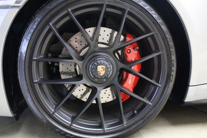 Foto do veículo PORSCHE  911 CARRERA GTS 2018 5.660 KM 690.000,00