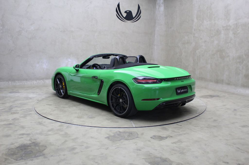 Foto do veículo PORSCHE  718 BOXSTER 2018 15.685 KM 349.000,00