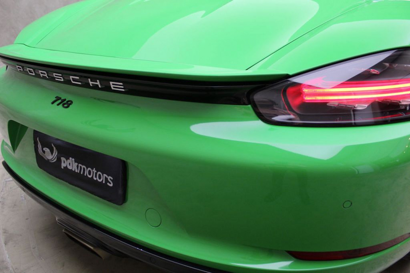 Foto do veículo PORSCHE  718 BOXSTER 2018 15.685 KM 349.000,00