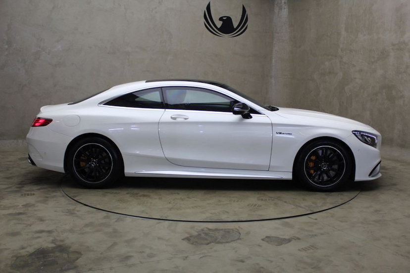 Foto do veículo MERCEDES-BENZ  S63 AMG COUPE 2015 5.430 KM 549.000,00
