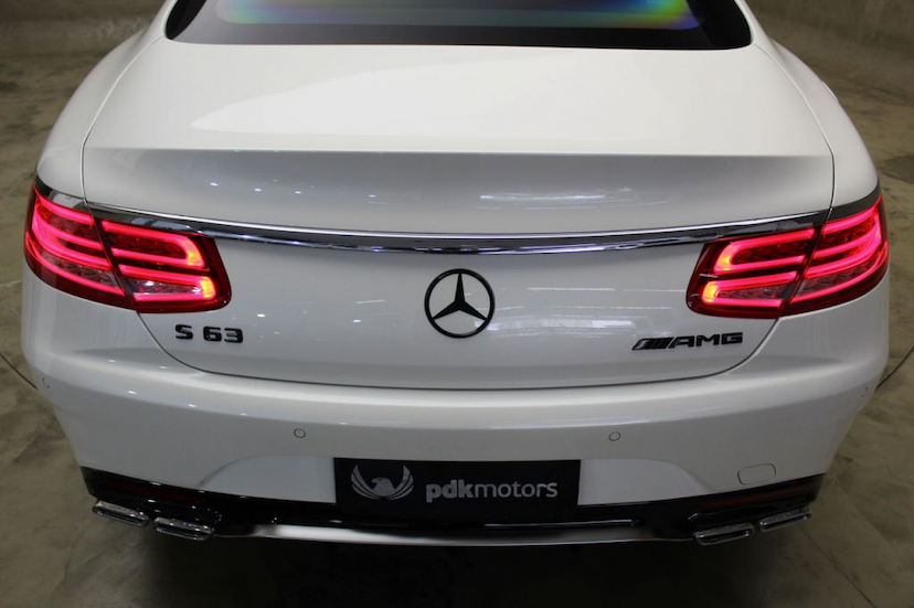 Foto do veículo MERCEDES-BENZ  S63 AMG COUPE 2015 5.430 KM 549.000,00