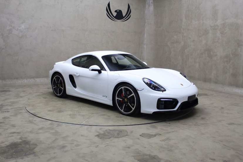 Foto do veículo PORSCHE  CAYMAN GTS 2015 4.435 KM 379.000,00