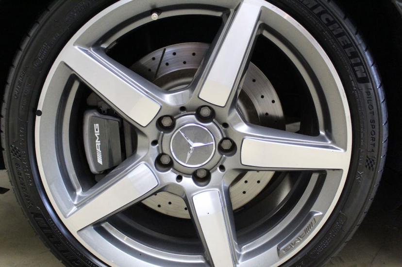 Foto do veículo MERCEDES-BENZ  SLK 55 AMG 2014 17.570 KM 259.000,00