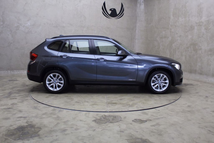 Foto do veículo BMW  X1 20I S-DRIVE 2015 52.180 KM 79.000,00