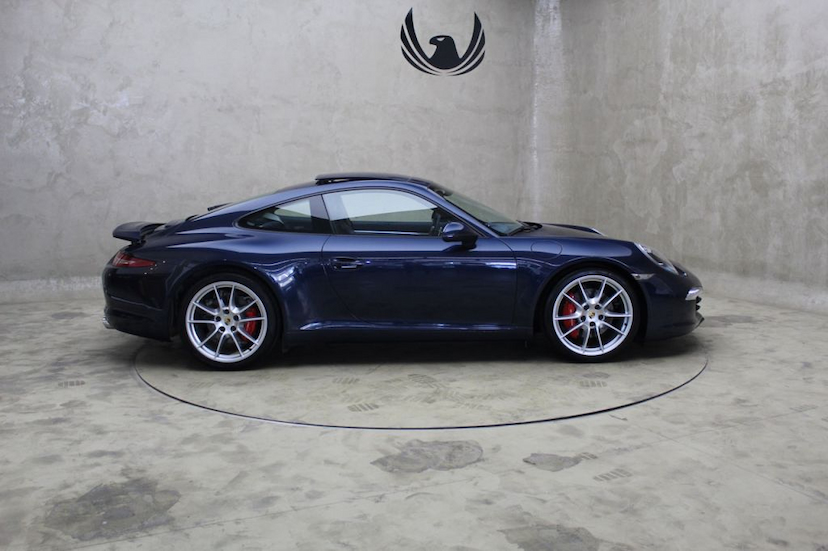 Foto do veículo PORSCHE  911 CARRERA S 2012 2.572 KM 425.000,00